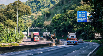 Começam a vigorar novas regras para frete no Brasil